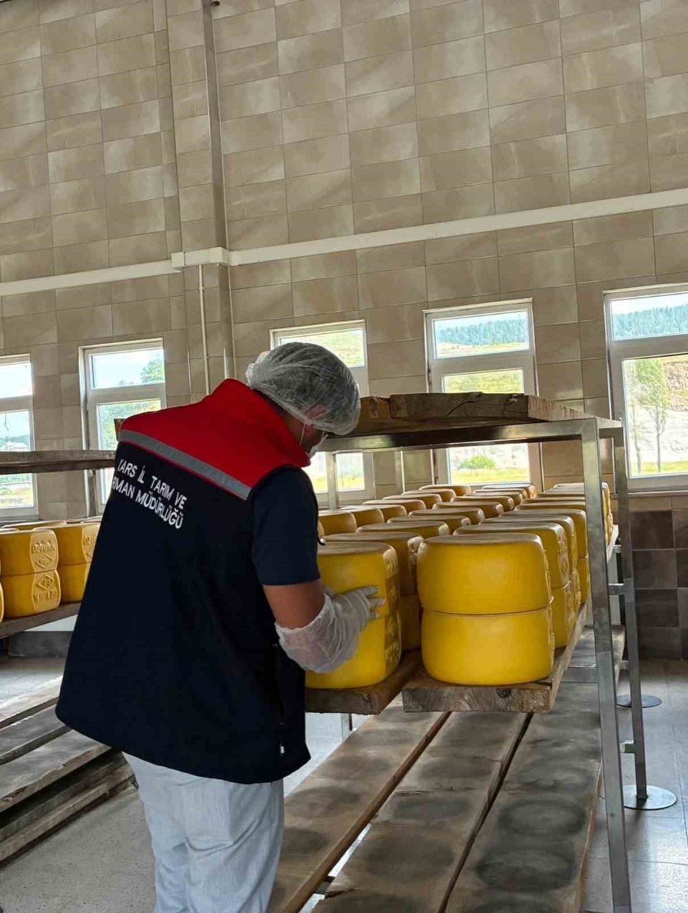 Kars’ta Gıda İşletmelerine Denetim.. Market, Fırın ve Kasaplar Kontrolden Geçiyor!