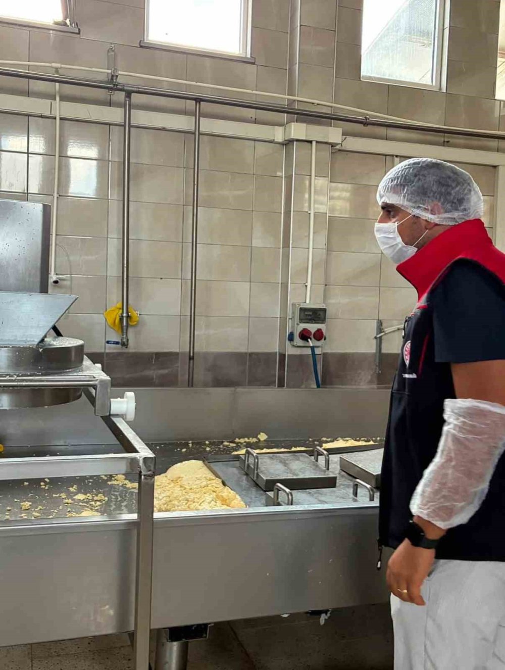 Kars’ta Gıda İşletmelerine Denetim.. Market, Fırın ve Kasaplar Kontrolden Geçiyor!