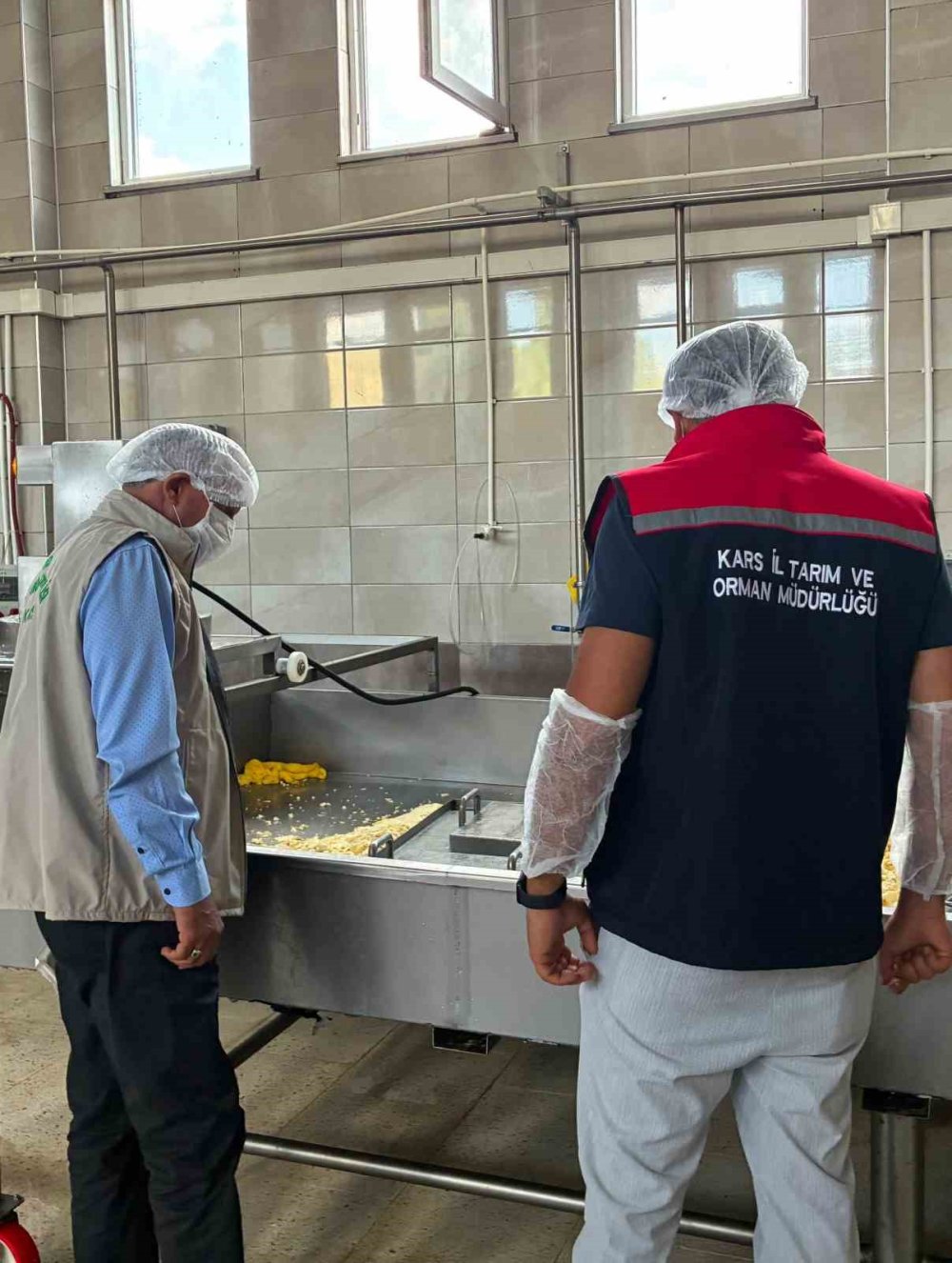 Kars’ta Gıda İşletmelerine Denetim.. Market, Fırın ve Kasaplar Kontrolden Geçiyor!