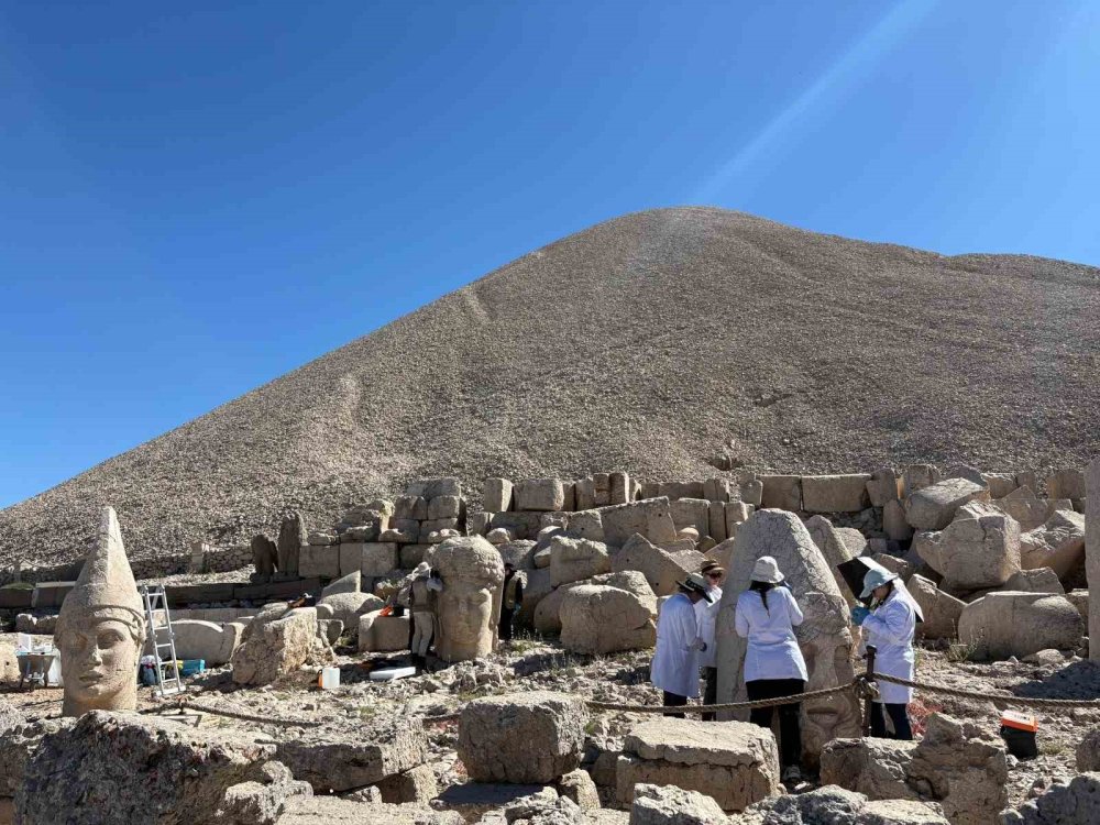 Nemrut’un Dev Heykellerine 5 Yıllık Koruma Kalkanı