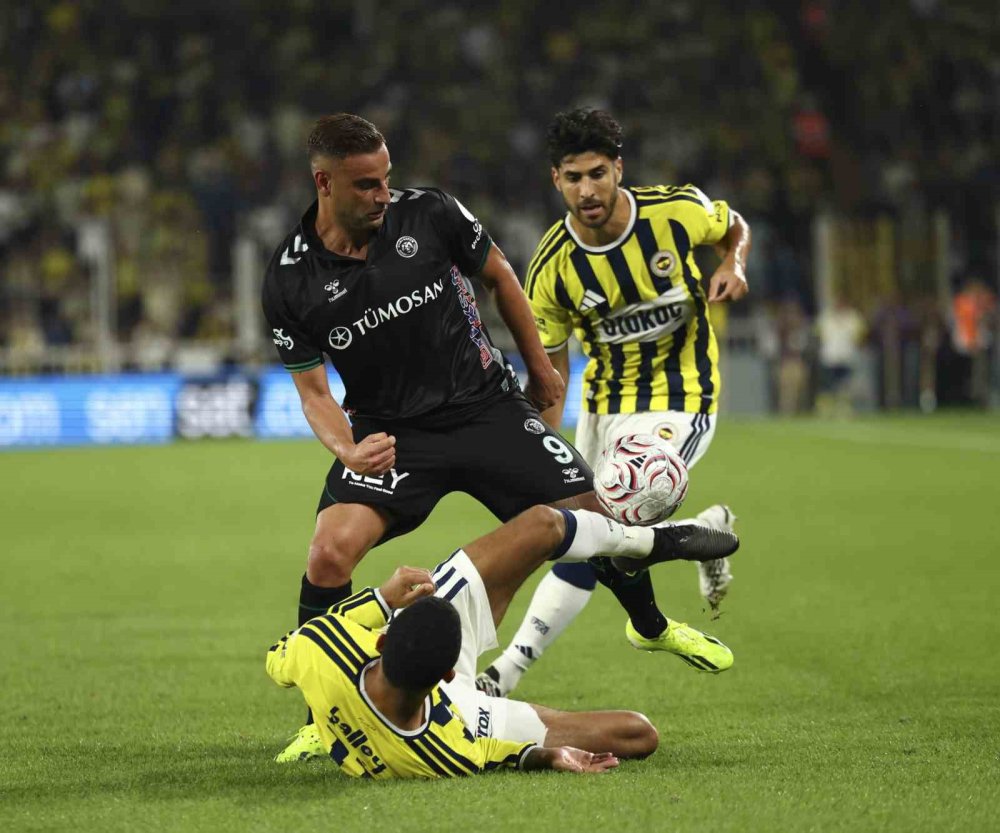 Süper Lig’de Gecenin Kazananları.. Fenerbahçe ve Kasımpaşa Güldü!