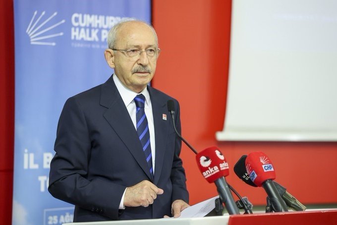 CHP’de Kılıçdaroğlu’ndan Teşkilata Mesaj.. Ayrılanlarla Polemik Yok!