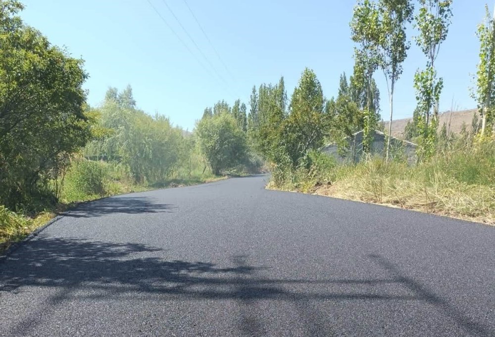Kağızman’da Köy Yollarında Asfalt Çalışması.. Kozlu-Çeperli Grup Yolu Yenileniyor!