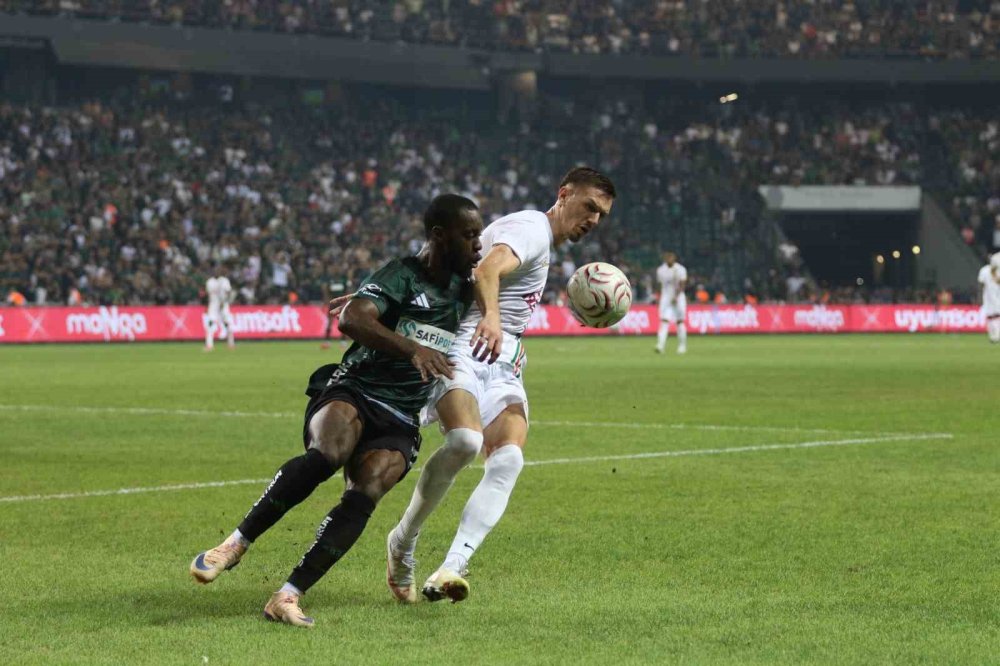 Kocaelispor Sahasında Amedspor’u 2-0 Mağlup Etti.. Ligde İlk Galibiyetini Aldı!