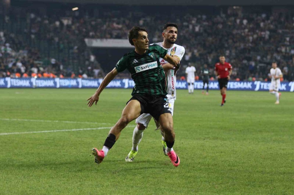 Kocaelispor Sahasında Amedspor’u 2-0 Mağlup Etti.. Ligde İlk Galibiyetini Aldı!