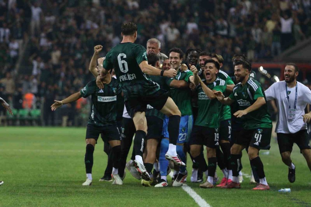 Kocaelispor Sahasında Amedspor’u 2-0 Mağlup Etti.. Ligde İlk Galibiyetini Aldı!
