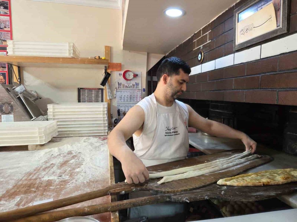 Türkiye’nin En İyi Pidesi Seçildi.. Samsun Pidesi Listeye Damga Vurdu!