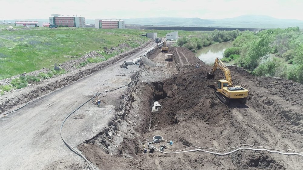 Kars’ta Atıksu Arıtma Tesisi Yüzde 53’te.. Çöp Sorunu Hâlâ Bekliyor!