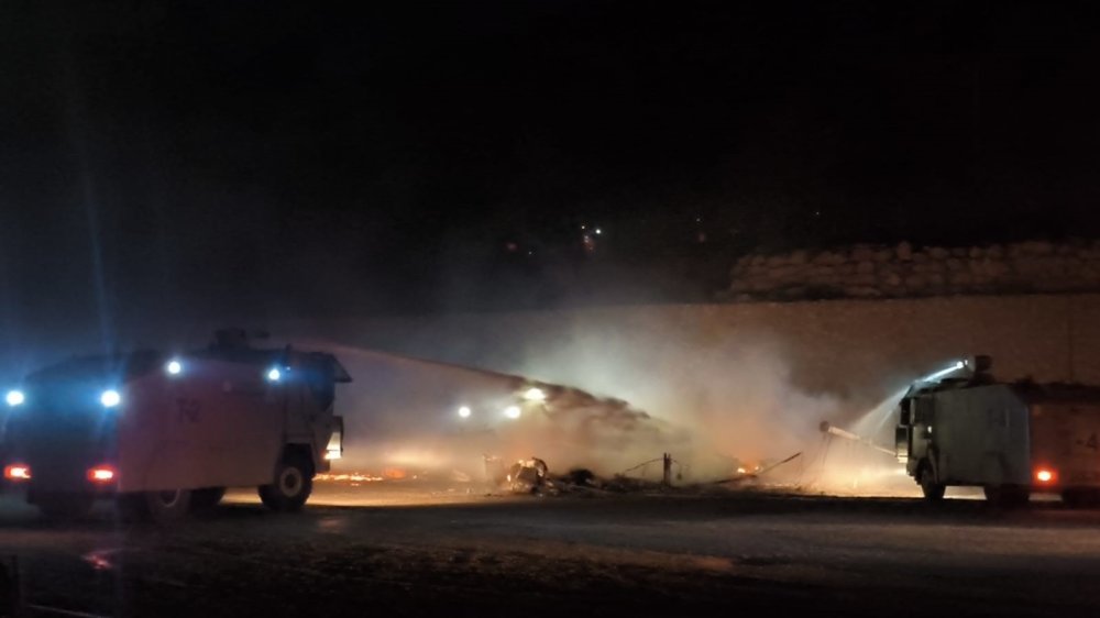 Antalya Balıkçı Barınağı’nda Yangın: 20’den Fazla Tekne Küle Döndü