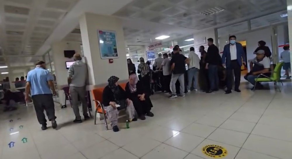 Bursa’da Düğün Yemeği Sonrası Rahatsızlanan 50 Kişi Hastanelik Oldu