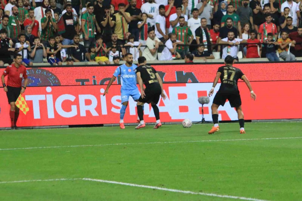 Tredyol Süper Lig: Amed Sportif Faaliyetler: 1 - Trabzonspor: 1 (i̇lk Yarı)