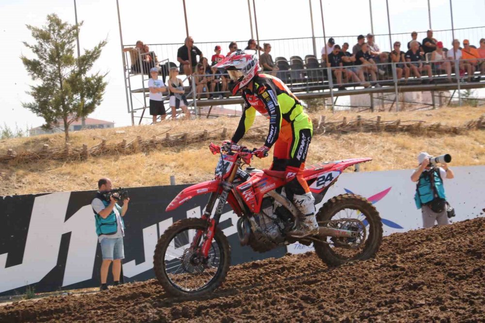 Dünya Motokros Şampiyonası Afyon’da Başladı.. 23 Ülkeden Sporcular Yarışıyor!