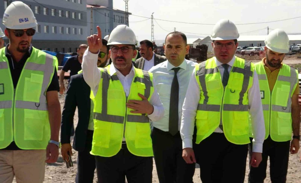 Kars’ın 500 Yataklı Yeni Hastanesi Yükseliyor.. İnşaatta Yüzde 65 Seviyesine Ulaşıldı!
