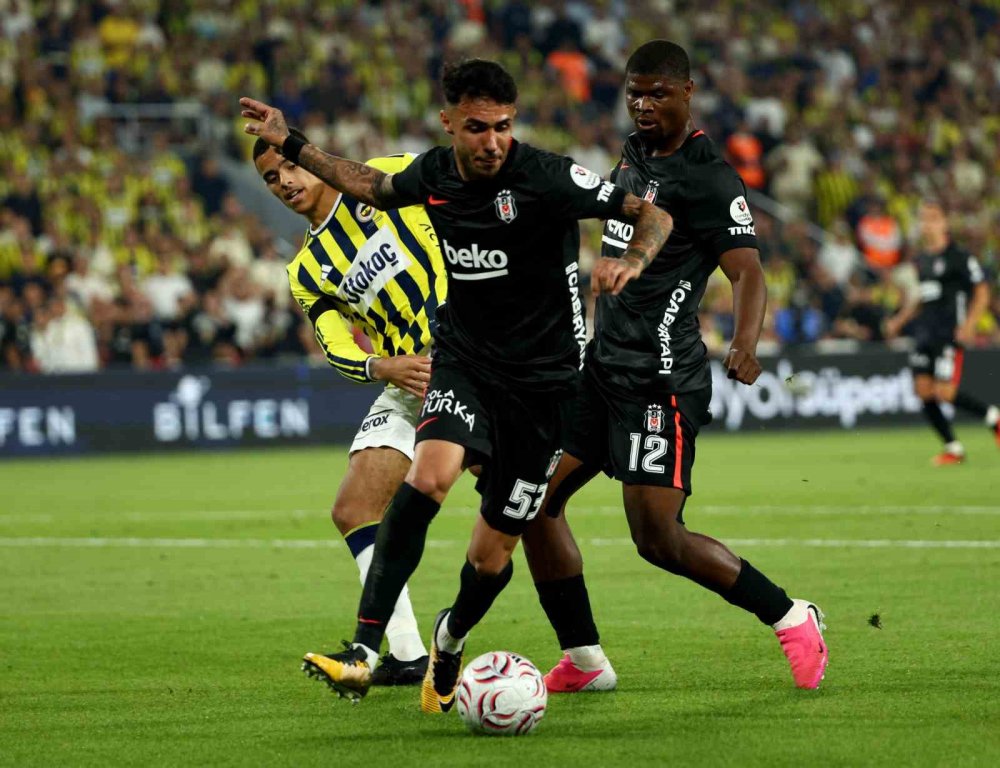 Süper Lig’de Günün Ardından.. Beşiktaş Derbiyi Kazandı, Erzurumspor İlk Galibiyetini Aldı!