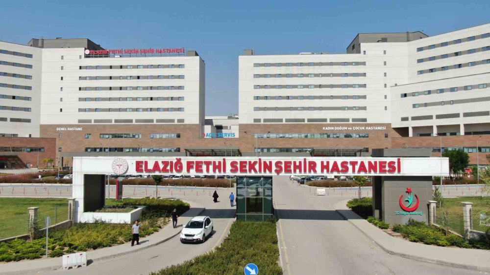 Yol Kenarında Ağır Yaralı Halde Bulunan Polis Memuru Hayatını Kaybetti