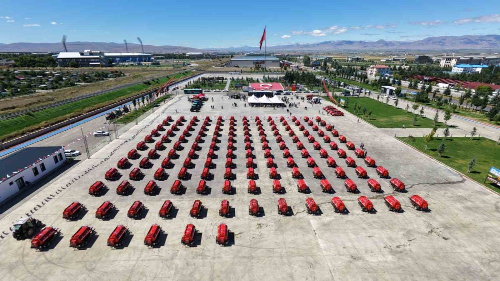 Erzurum’da Köylere 150 Yangın Tankeri.. Yangınlara İlk Müdahale İçin Dağıtıldı!