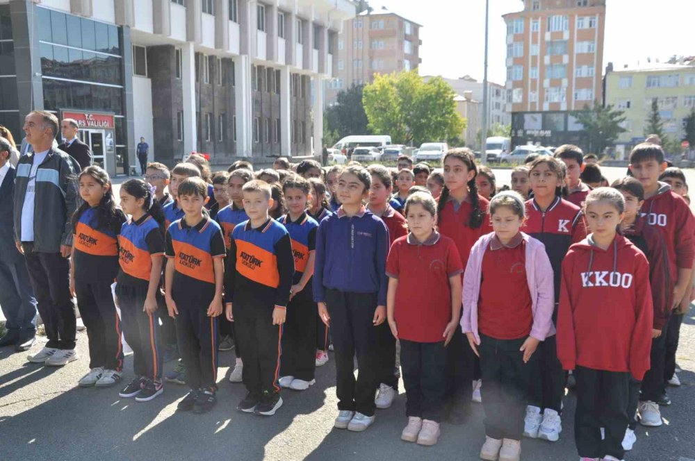 Kars’ta 56 Bin 863 Öğrenci Ve 4 Bin 89 Öğretmen İçin Yeni Eğitim Yılı Başladı