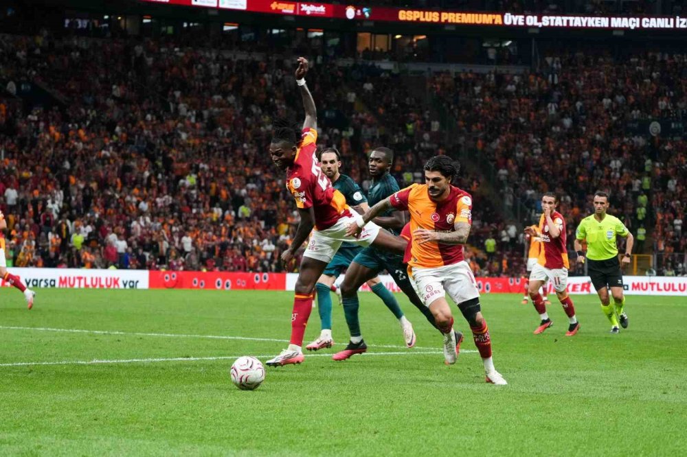Süper Lig’de 5. Hafta Tamamlandı.. Galatasaray Zirvedeki Yerini Korudu!