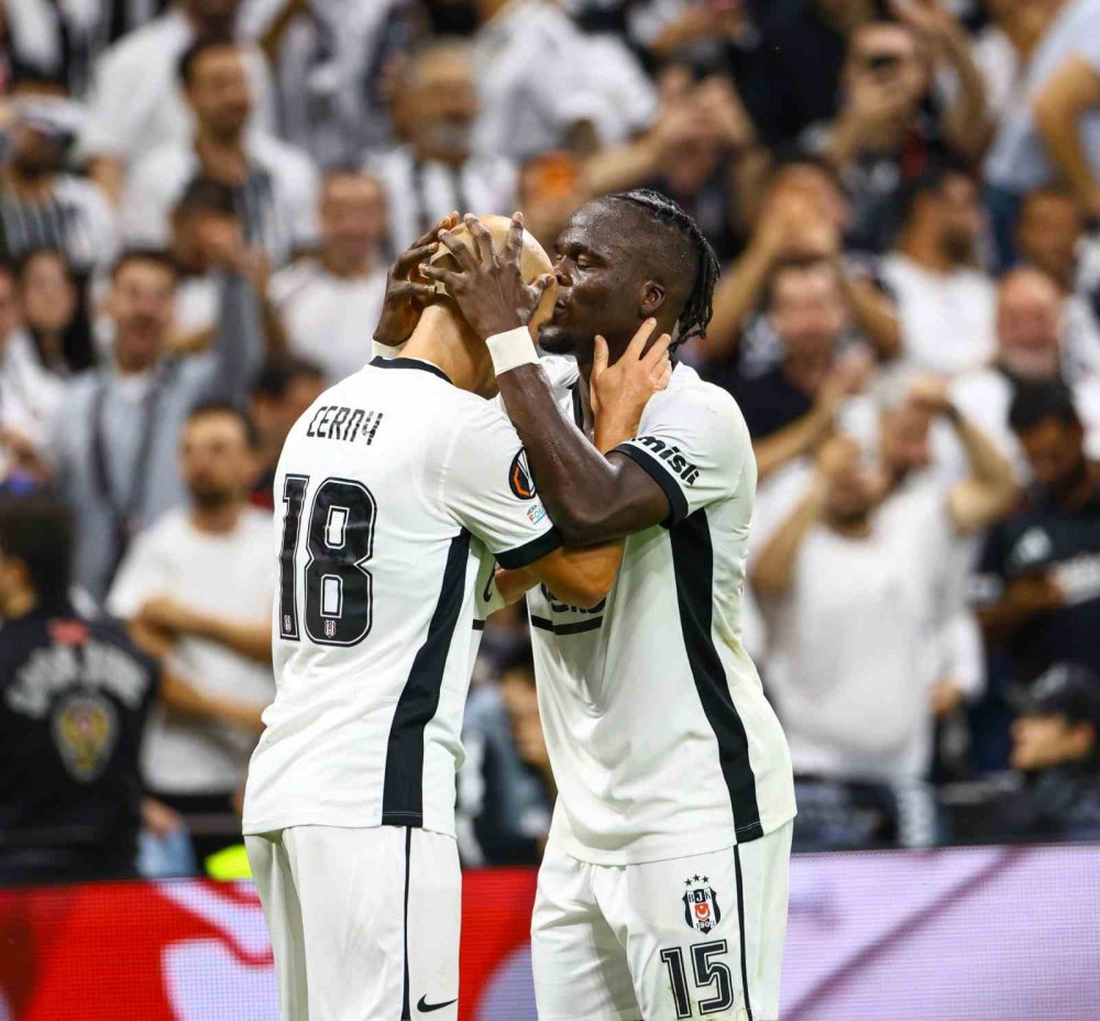 Uefa Avrupa Ligi: Beşiktaş: 4 - Marsilya: 1 (maç Sonucu)