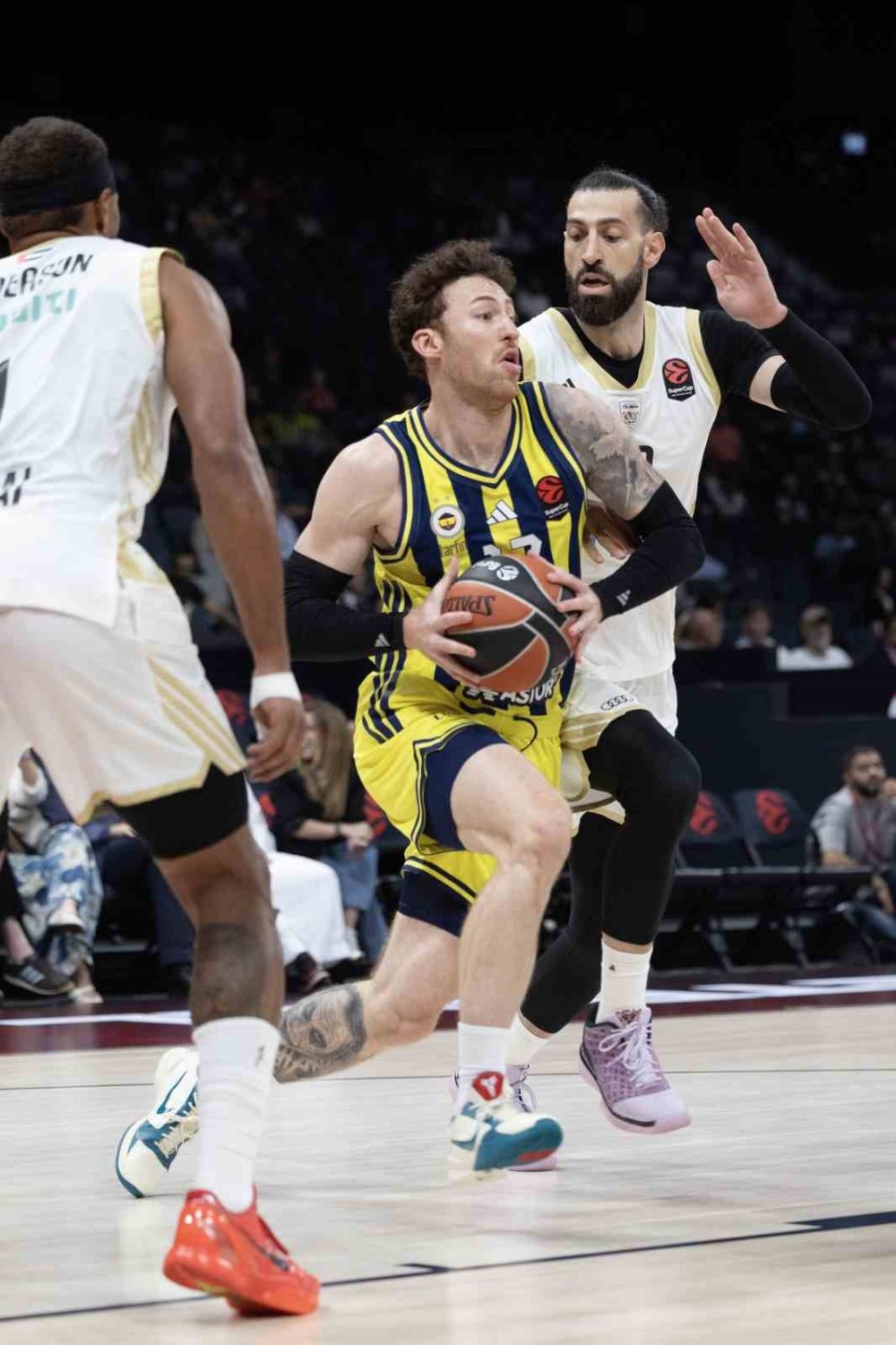 Fenerbahçe EuroLeague Süper Kupa'da Üçüncülüğü Aldı.. Dubai'yi 85-77 Geçti!