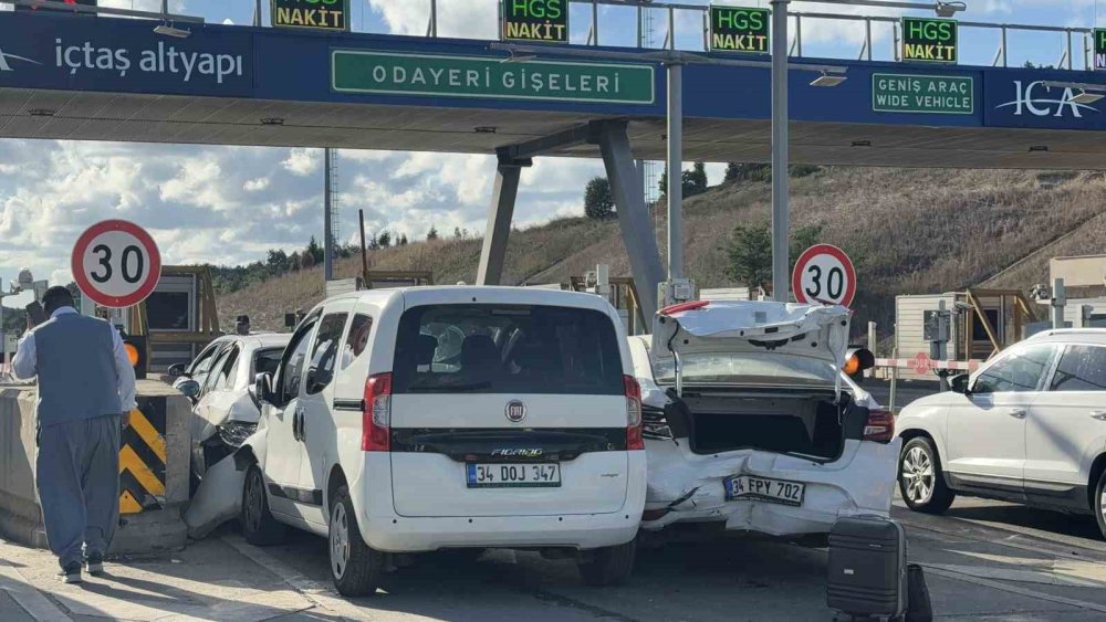 Kuzey Marmara Otoyolu’nda Zincirleme Kaza: 2 Yaralı