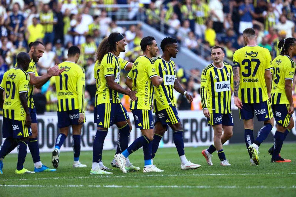 Süper Lig’de 6. Hafta Heyecanı.. Fenerbahçe Farklı Kazandı, Amedspor Beşiktaş’ı Devirdi!