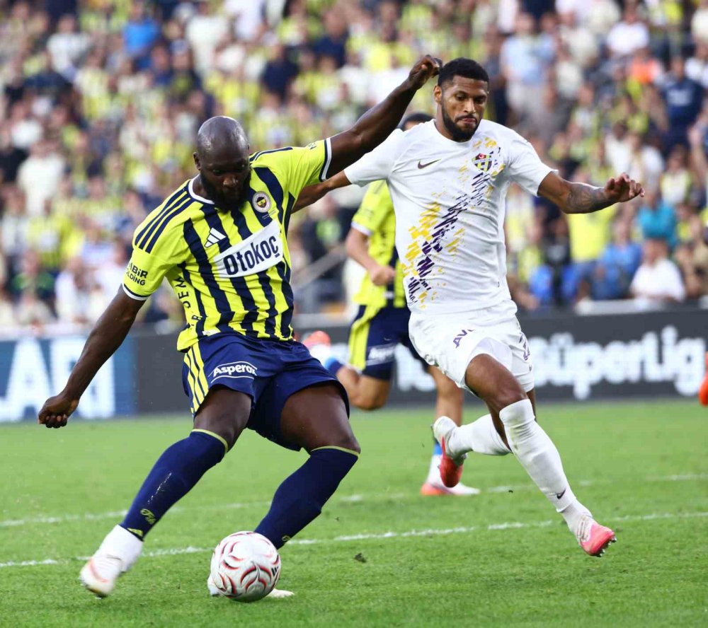 Süper Lig’de 6. Hafta Heyecanı.. Fenerbahçe Farklı Kazandı, Amedspor Beşiktaş’ı Devirdi!