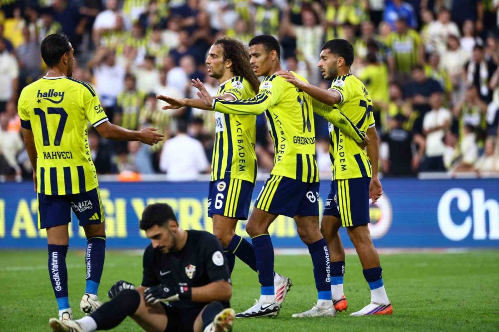 Süper Lig’de 6. Hafta Heyecanı.. Fenerbahçe Farklı Kazandı, Amedspor Beşiktaş’ı Devirdi!