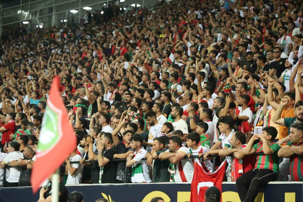 Trendyol Süper Lig: Amed Sportif Faaliyetler: 2 - Beşiktaş: 0 (i̇lk Yarı)