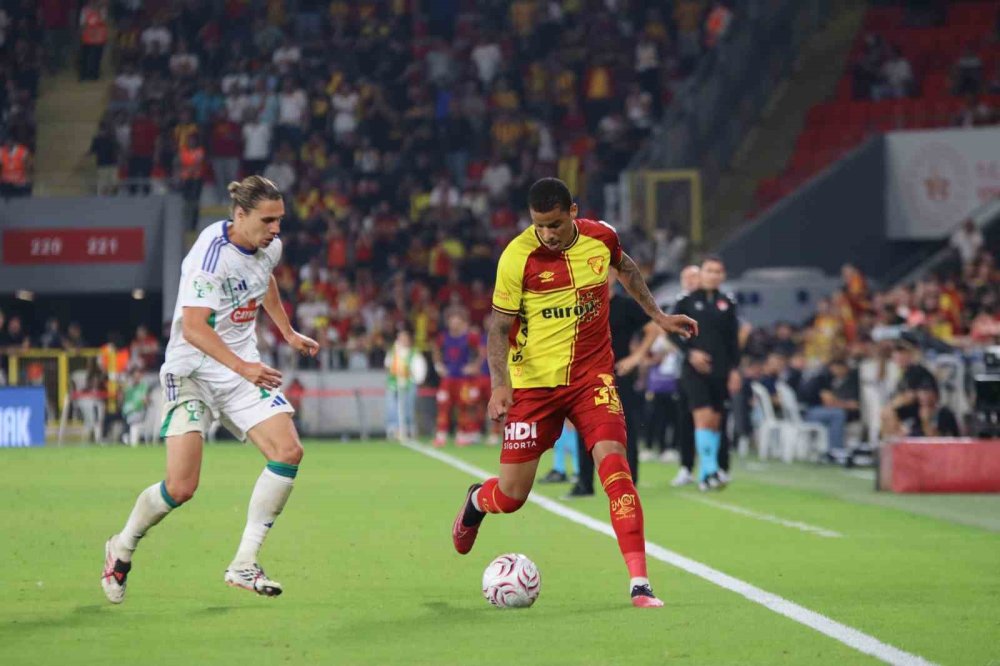 Trendyol Süper Lig: Göztepe: 2 - Çaykur Rizespor: 2 (maç Sonucu)