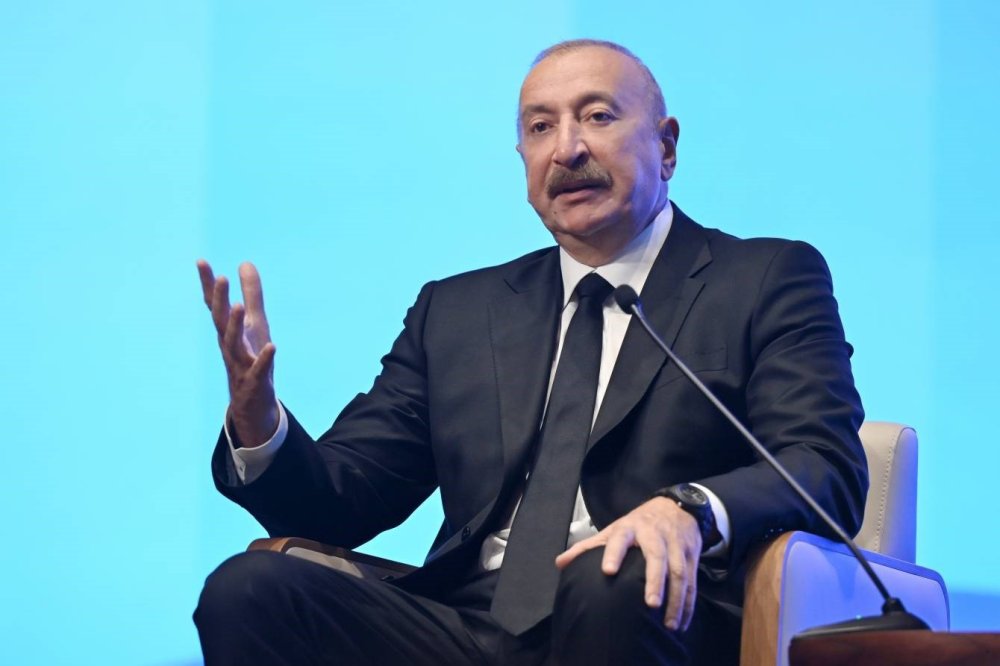 Bakü’de 2. Yatırım Forumu Sona Erdi.. 23 Anlaşma 10,8 Milyar Dolarlık Yatırım Paketi!