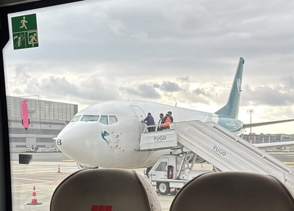 İstanbul Havalimanı’nda Caspian Airlines Uçağına Haciz.. Yolcular Terminale Alındı!
