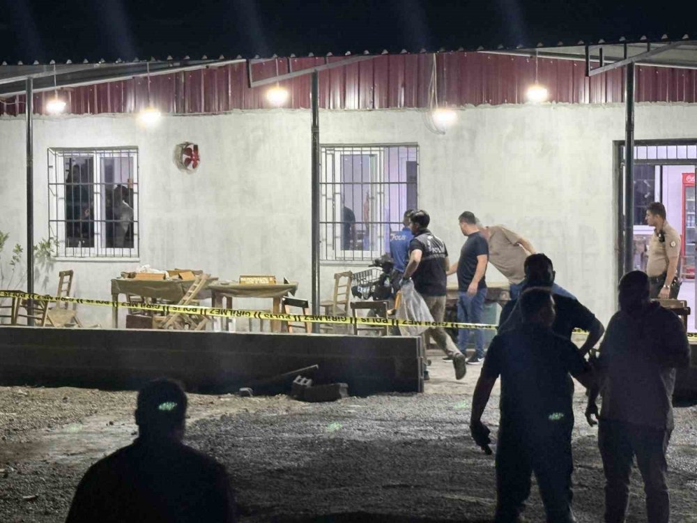 Tarsus’ta Kahvehaneye Silahlı Saldırı.. 71 Yaşındaki Mehmet Atlı Yaşamını Yitirdi!