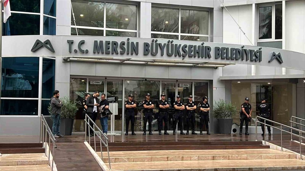 Mersin’de Sabah Baskını.. Seçer ve 2 Belediye Başkanı Dahil 59 Kişi Gözaltında!
