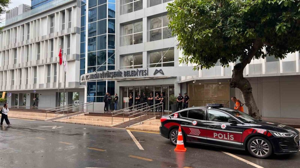 Mersin’de Sabah Baskını.. Seçer ve 2 Belediye Başkanı Dahil 59 Kişi Gözaltında!