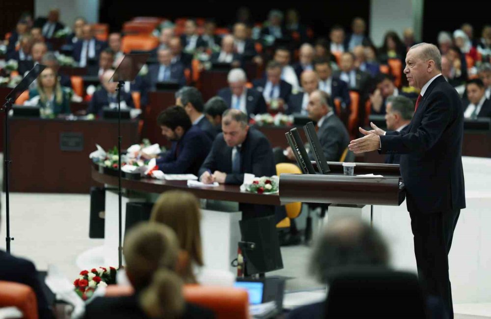 TBMM'de 28'inci Dönem 5'inci Yasama Yılı Açıldı.. Yeni Dönemin Gündemi Yoğun!