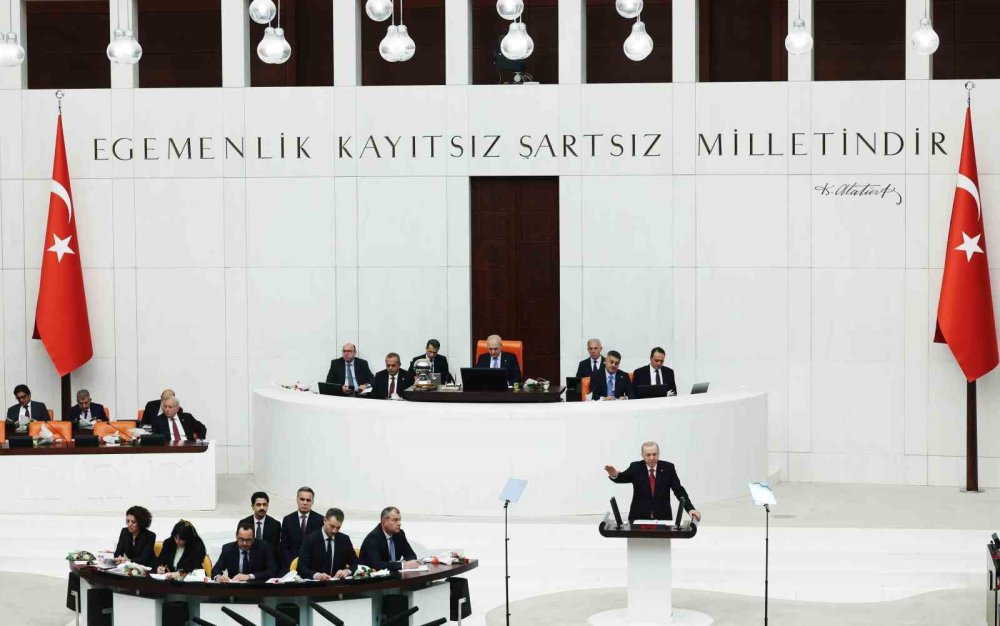 TBMM'de 28'inci Dönem 5'inci Yasama Yılı Açıldı.. Yeni Dönemin Gündemi Yoğun!