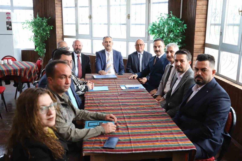 Doğubayazıt'ta Nuh'un Gemisi İddiası Araştırılıyor.. 360 Numune İncelenecek!