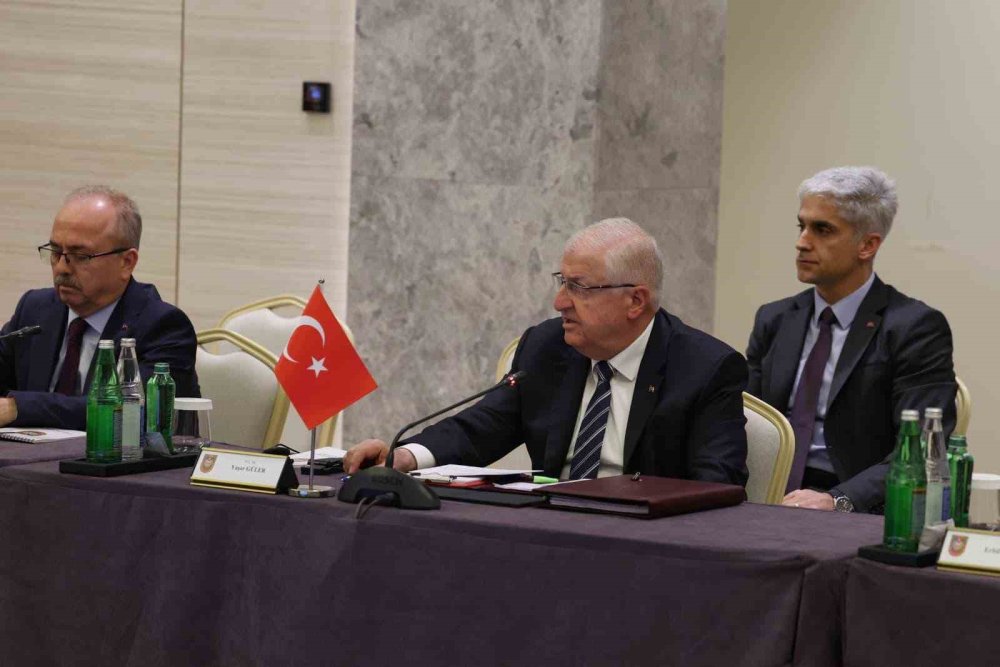Şuşa'da Azerbaycan-Gürcistan-Türkiye Zirvesi.. Üçlü Savunma Bildirisi İmzalandı!
