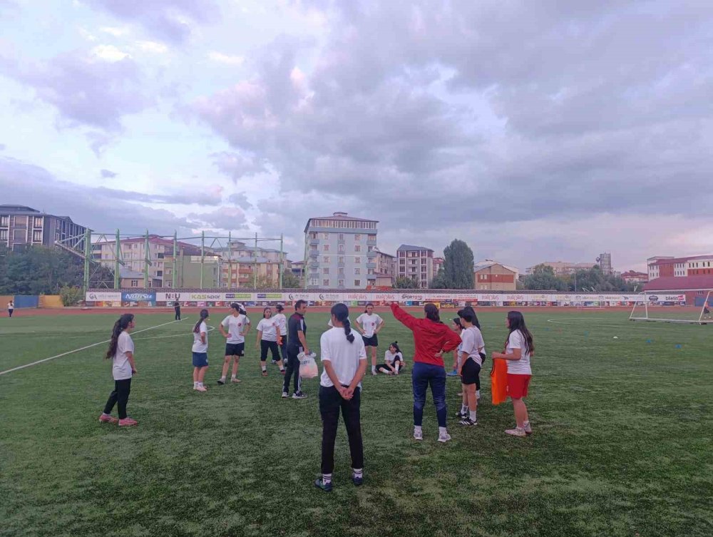 Ağrı Kadın FK’da 1. Lig Hedefi.. Kadro ve Sezon Hazırlıkları Devam Ediyor!