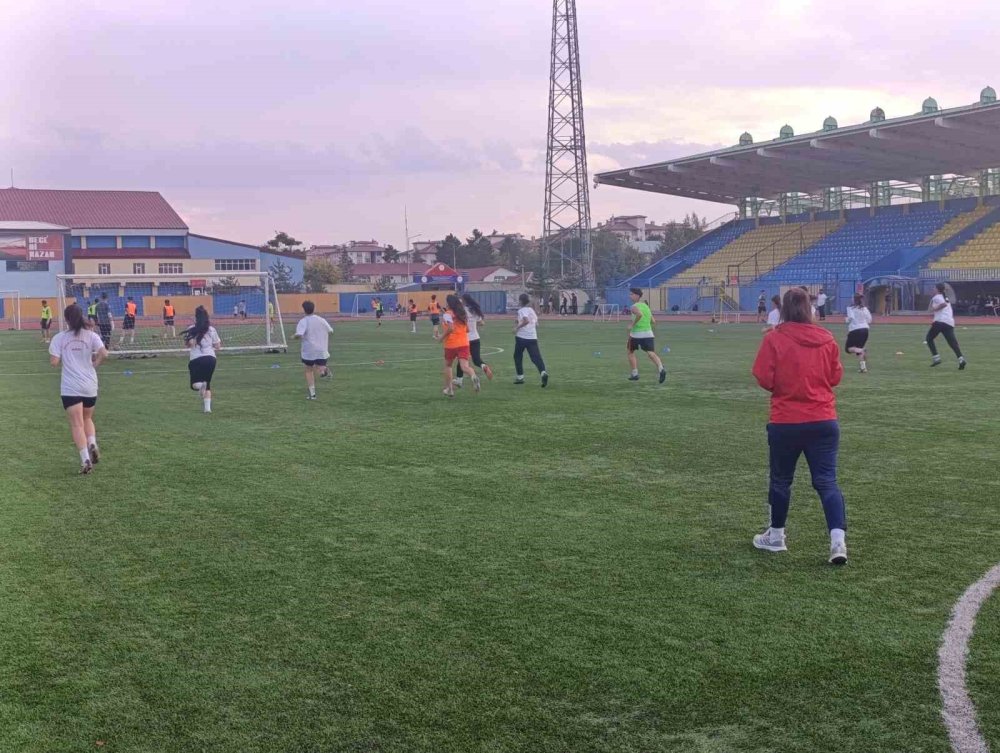 Ağrı Kadın FK’da 1. Lig Hedefi.. Kadro ve Sezon Hazırlıkları Devam Ediyor!