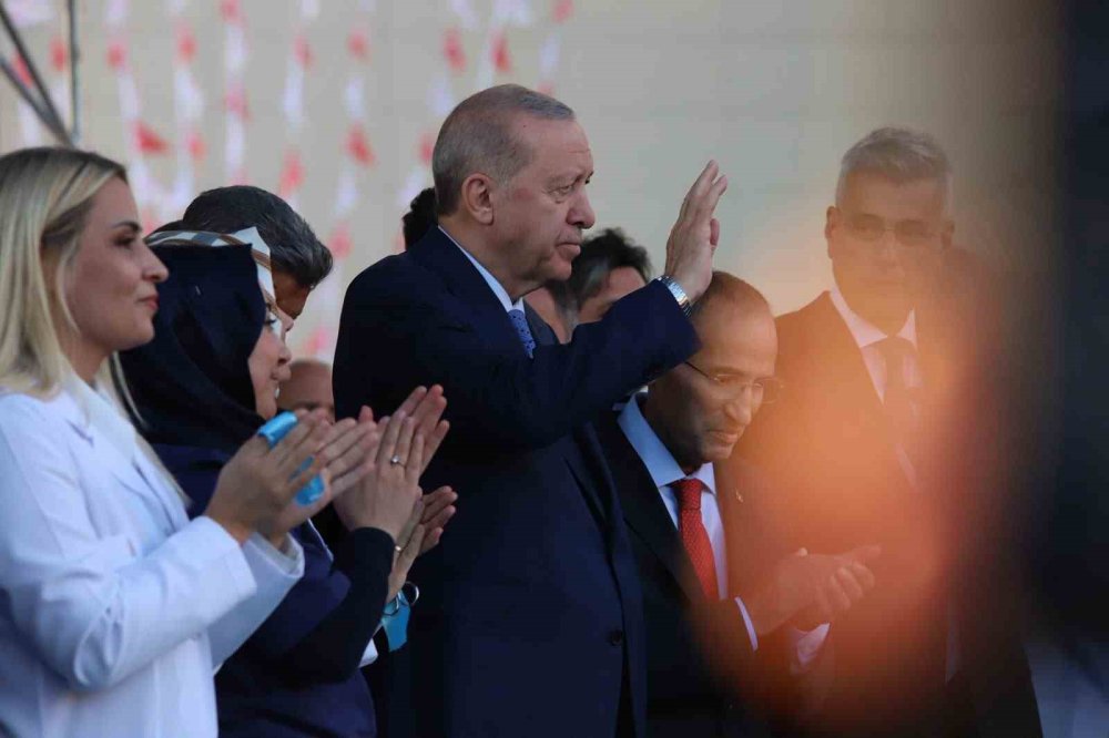 Erdoğan Ş.Urfa’da Yoğun Program.. Hastane ve AK Parti Binasını Açtı!