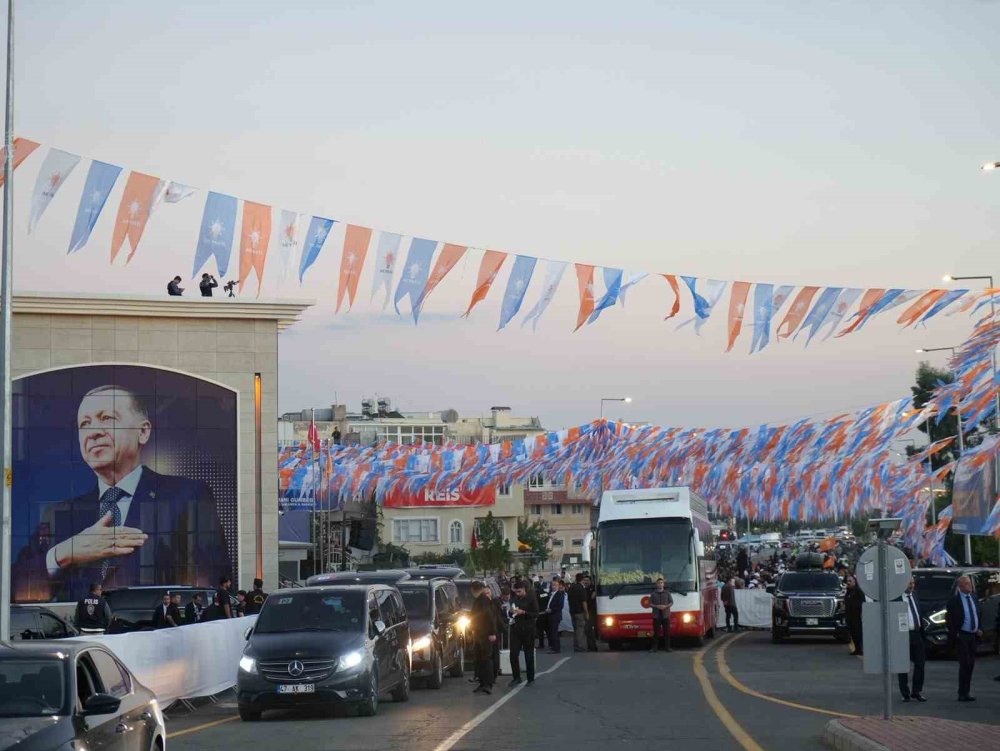 Erdoğan Ş.Urfa’da Yoğun Program.. Hastane ve AK Parti Binasını Açtı!