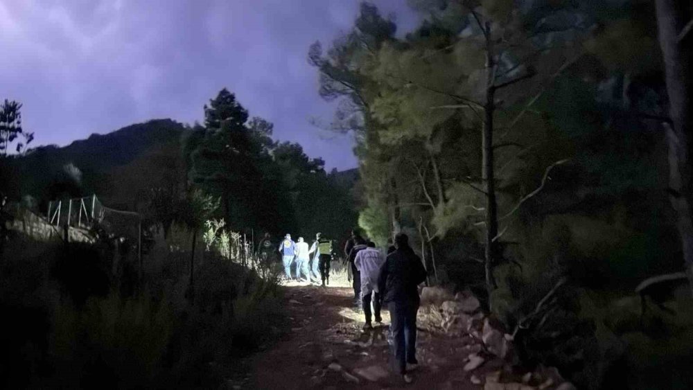 Gazipaşa’da 20 Yaşındaki Erkek Ölü Bulundu.. Şüpheli Baba Gözaltında!