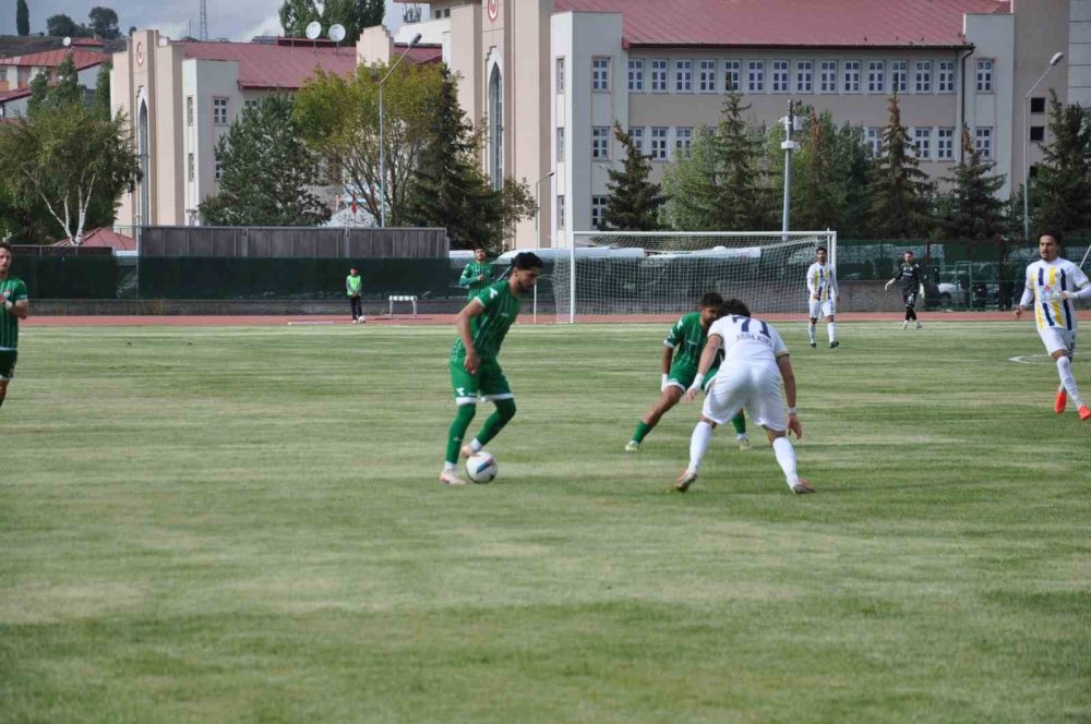 Kars 36 Spor Kupada Yoluna Devam Ediyor.. Fatsa Belediyespor’u Tek Golle Geçti!