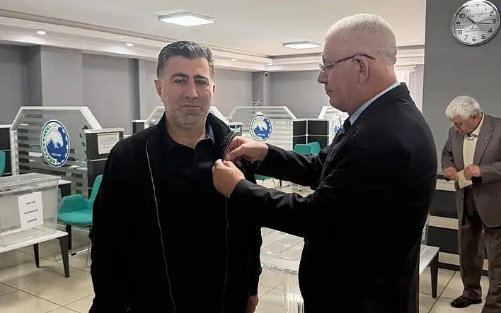 Ağrı Ticaret ve Sanayi Odası’nda Yeni Yönetim Belirlendi.. Mehmet Erat Yeniden Başkan!