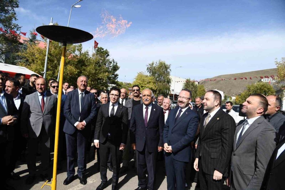 Ardahan’ın Çıldır İlçesinde Doğal Gazın Açılışı Yapıldı.. Altyapı Tamamlandı!