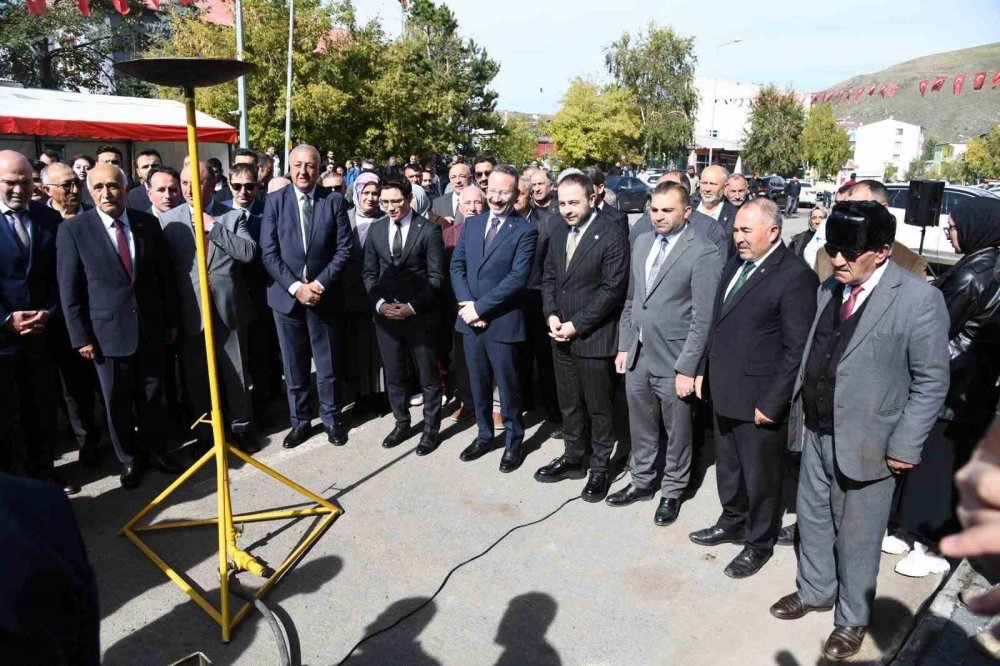 Ardahan’ın Çıldır İlçesinde Doğal Gazın Açılışı Yapıldı.. Altyapı Tamamlandı!