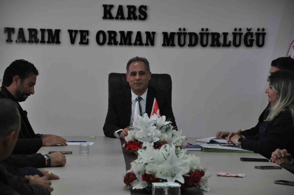 Kars’ta Hayvancılıkta Suni Tohumlama Yetkisi Birliğe Geçti.. Yeni Süreç Başlıyor!
