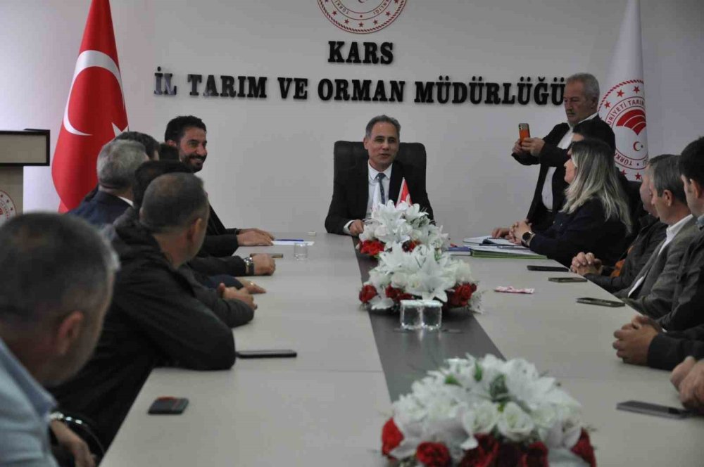 Kars’ta Hayvancılıkta Suni Tohumlama Yetkisi Birliğe Geçti.. Yeni Süreç Başlıyor!